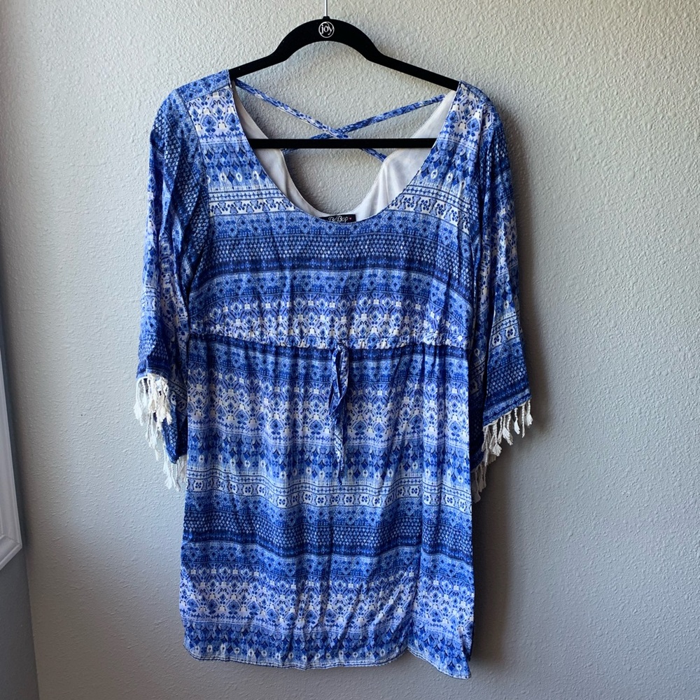 Bebop blue tunic top sz L Bell sleeves fringe